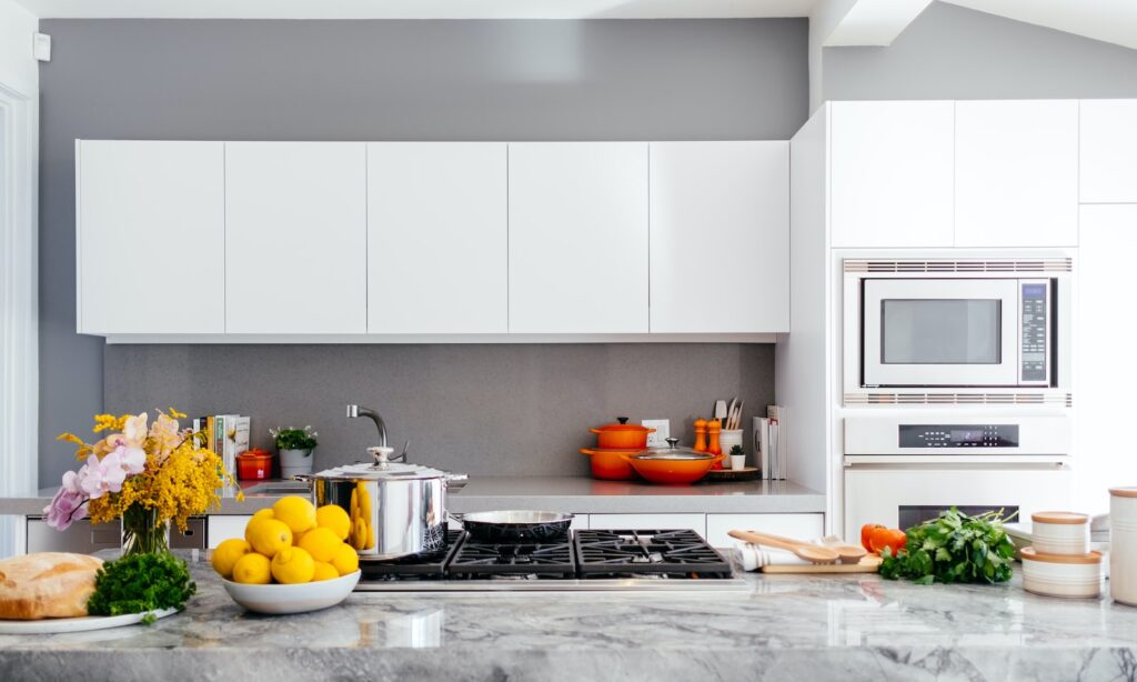 keto kitchen white over-the-range oven